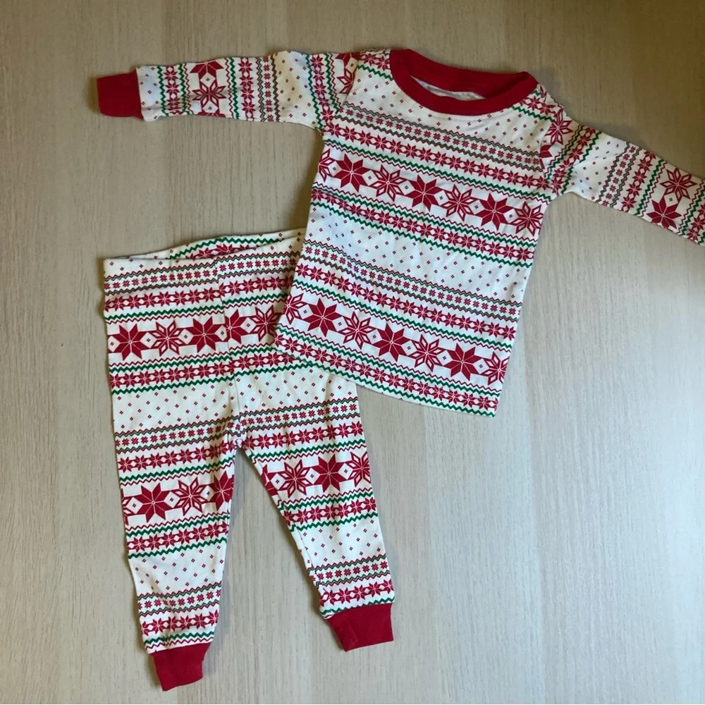 9 month infant Christmas pj’s two piece boy girl holiday time shirt and pants